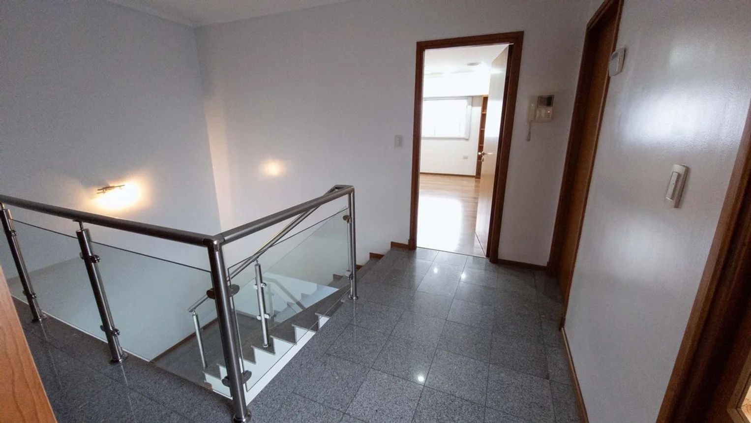 9121228d-996b-4978-829a-e08ddeb62440