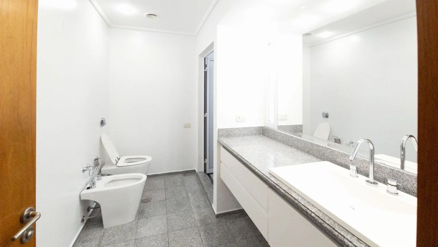 b53ca219-30a1-42b5-a9d6-d2a20596fc16